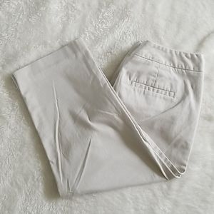 Capri pants size 6 khaki cato